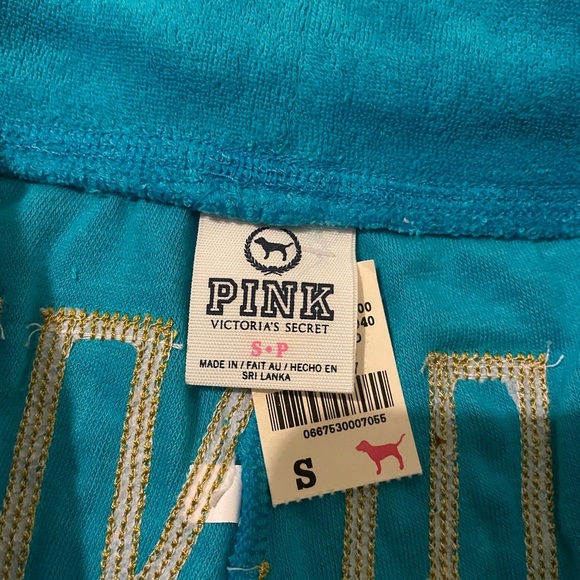 V.S. PINK y2k(2012) bling shorts-small NWT - Picture 5 of 7